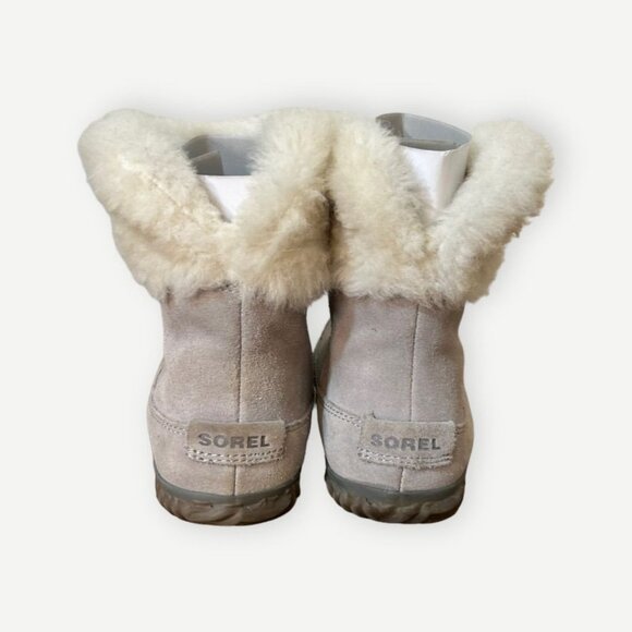 Sorel Out N About Bootie Gray Suede Shearling 6 Ankle Fall Cozy EUC Winter - Picture 6 of 8